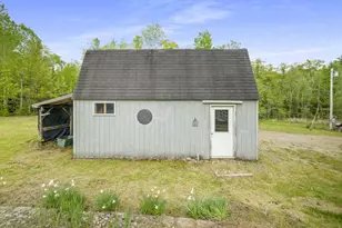 460 Airline Rd, Clifton, ME 04428 - Photo 14