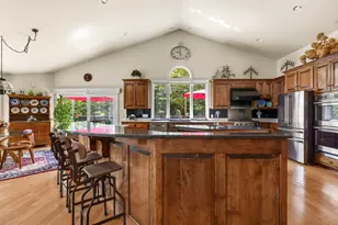 236 Lakeside Dr, Boothbay Harbor, ME 04538 - Photo 12