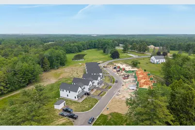 32 Fairway Commons Drive #11, Gorham, ME 04038 - Photo 4