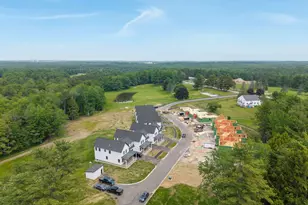 32 Fairway Commons Dr, Gorham, ME 04038 - Photo 4