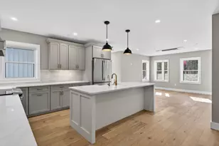 32 Fairway Commons Dr, Gorham, ME 04038 - Photo 10