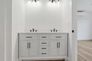 3 Meadow Ln, Oxford, ME 04270 - Photo 34