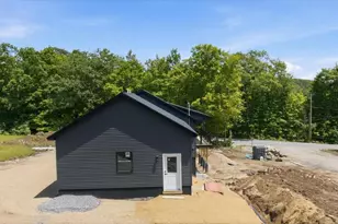 3 Meadow Ln, Oxford, ME 04270 - Photo 8