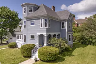 76 Beacon St, Portland, ME 04103 - Photo 1