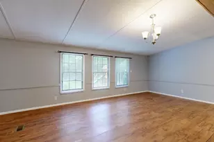 109 Upper St, Turner, ME 04282 - Photo 6
