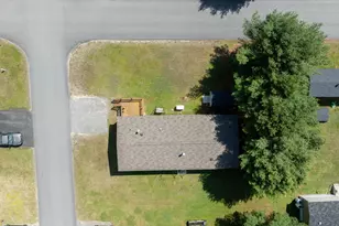 20 Purington Ave, Mechanic Falls, ME 04256 - Photo 28