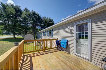 20 Purington Avenue, Mechanic Falls, ME 04256 - Photo 2