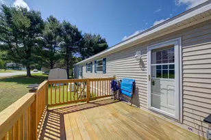 20 Purington Ave, Mechanic Falls, ME 04256 - Photo 2