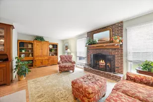 27 Weymouth St, Saco, ME 04072 - Photo 10