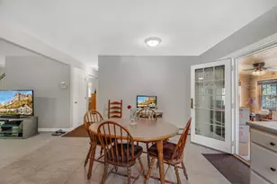 706 Middlesex Rd, Topsham, ME 04086 - Photo 16