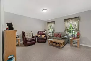 706 Middlesex Rd, Topsham, ME 04086 - Photo 22