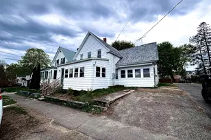94 Lincoln St, Millinocket, ME 04462 - Photo 1