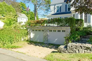 12 Lincoln St, Rockland, ME 04841 - Photo 4