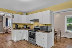 26 Island Ave, Orono, ME 04473 - Photo 6