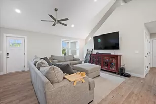 37 Beaver Crk Rd, Carmel, ME 04419 - Photo 4