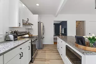 10 Salem Ct, Bangor, ME 04401 - Photo 10