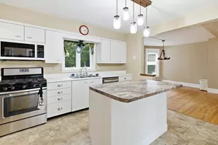 533 Webster St, Lewiston, ME 04240 - Photo 14