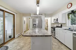533 Webster St, Lewiston, ME 04240 - Photo 16
