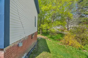 9 Fountain St, Gardiner, ME 04345 - Photo 12