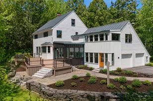14 Pine Ridge Rd, Cumberland, ME 04110 - Photo 2
