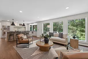14 Pine Ridge Rd, Cumberland, ME 04110 - Photo 4
