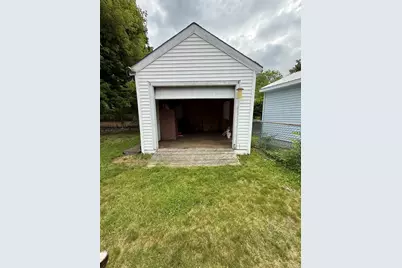 9 Bemis Street, Livermore Falls, ME 04254 - Photo 2