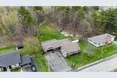 16 Robinson Gardens, Lewiston, ME 04240 - Photo 6
