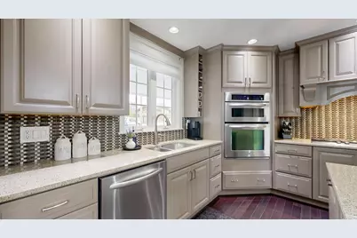 16 Robinson Gardens, Lewiston, ME 04240 - Photo 12