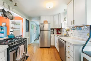 54 Chamberlain St, Brewer, ME 04412 - Photo 8