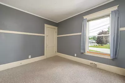 31 Boston Avenue, Lewiston, ME 04240 - Photo 10