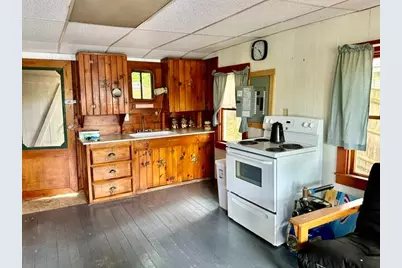 9 Goldfinch Lane, Skowhegan, ME 04976 - Photo 4