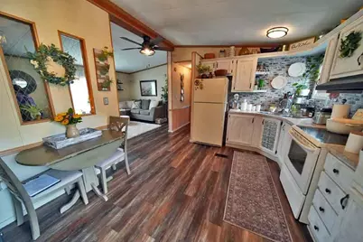 32 Green Street, Houlton, ME 04730 - Photo 8