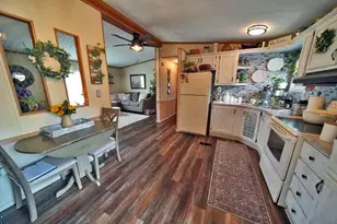 32 Green St, Houlton, ME 04730 - Photo 8