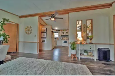 32 Green Street, Houlton, ME 04730 - Photo 22