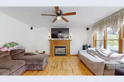 8 Rackley Drive, Greene, ME 04236 - Photo 4