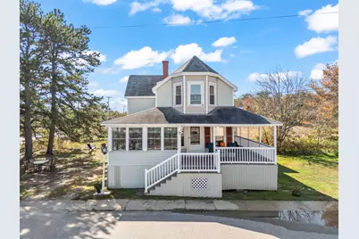 17 Randall Avenue, Old Orchard Beach, ME 04064 - Photo 2