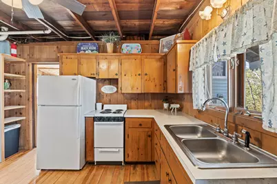 17 Randall Avenue, Old Orchard Beach, ME 04064 - Photo 36