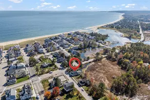 17 Randall Ave, Old Orchard Beach, ME 04064 - Photo 10