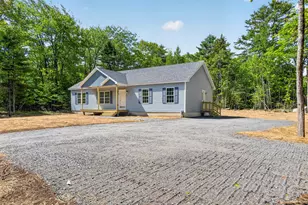 47 Evergreen Dr, Boothbay, ME 04537 - Photo 2