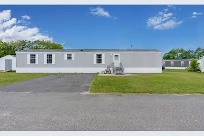 11 Ofarrell Street, Topsham, ME 04086 - Photo 2