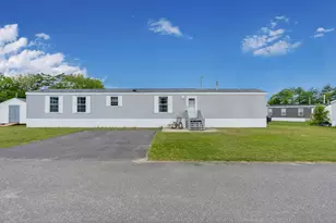 11 Ofarrell St, Topsham, ME 04086 - Photo 2