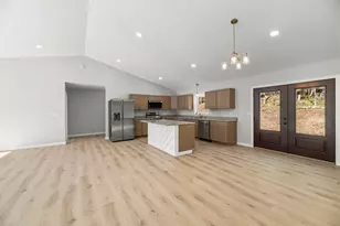 940 Webber Pond Rd, Vassalboro, ME 04989 - Photo 18