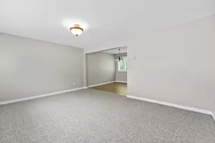 407 Lisbon St, Lisbon, ME 04250 - Photo 8