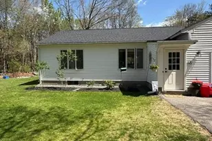 55 Blueberry Ln, Gray, ME 04039 - Photo 4