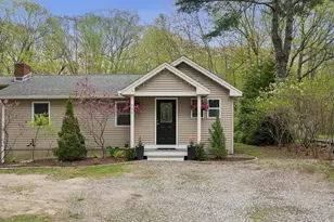 332 Portland St, Yarmouth, ME 04096 - Photo 1