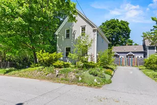 9 Cottage Pl, Westbrook, ME 04092 - Photo 28