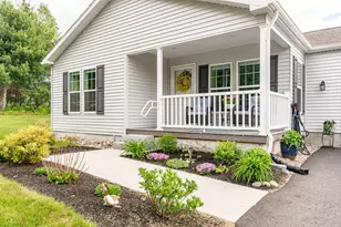 2 Vinalhaven Dr, Berwick, ME 03901 - Photo 2