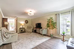 2 Vinalhaven Dr, Berwick, ME 03901 - Photo 6