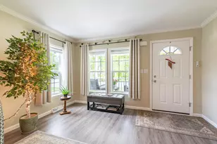 2 Vinalhaven Dr, Berwick, ME 03901 - Photo 4