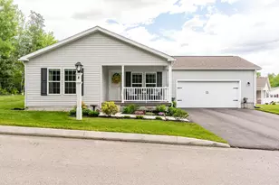 2 Vinalhaven Dr, Berwick, ME 03901 - Photo 1